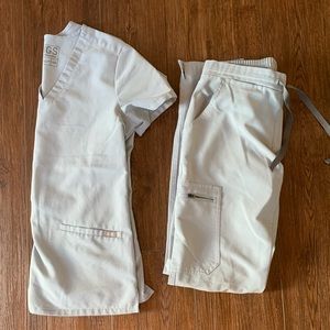 Figs Women's Light Gray Scrub Set - Top & Drawstring Pants